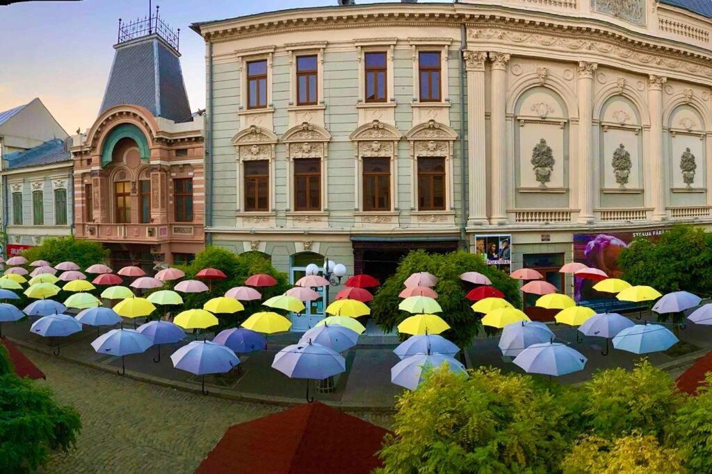 Chira Chiralina Classic Apartment Braila Exterior photo